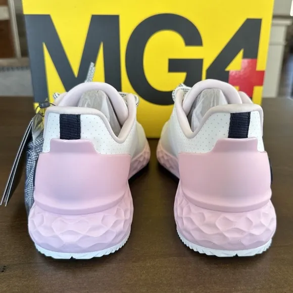 G/FORE GFORE MG4  Perforated Golf Shoes Sneakers Snow/Blush Pink Womens Sz 7 NEW