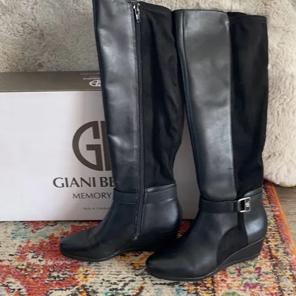 Giani Bernini Black Boots Size 5.5 M