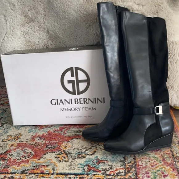 Giani Bernini Black Boots Size 5.5 M