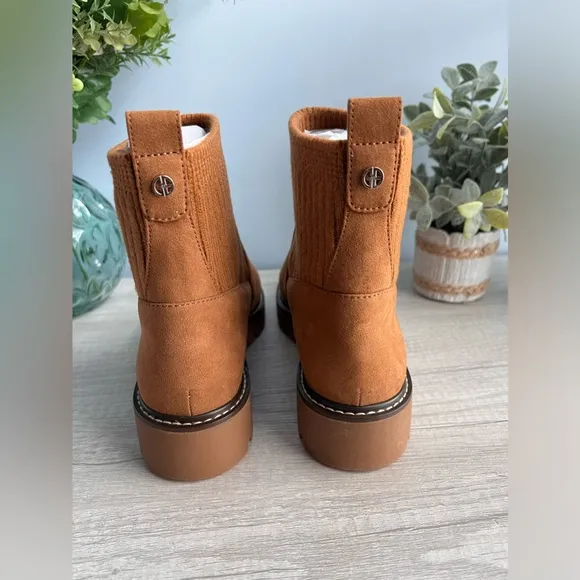 GIANI BERNINI Maxxine Pull-On Booties