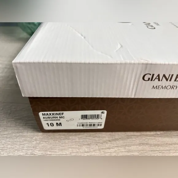 GIANI BERNINI Maxxine Pull-On Booties