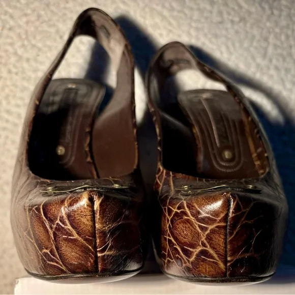 ⭐️Gianmarco Lorenzi Textured Italian Leather Heels w/Brass Toe Cap &amp; Studs⭐️