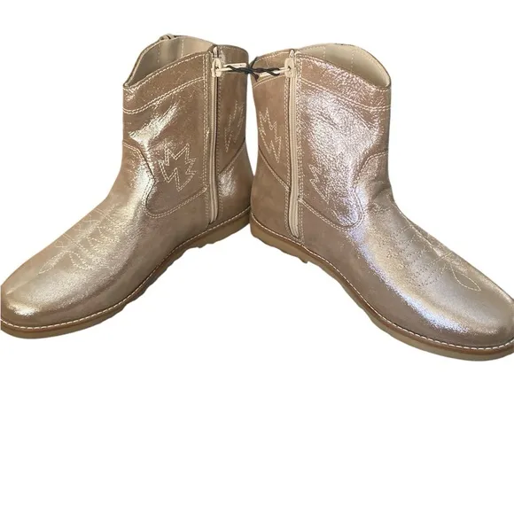 girlsELEPHANTITO Hanna Suede Boot Metallic Blush Ankle Boots with Tassels size 6