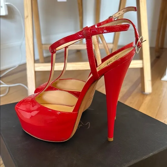 Giuseppe Zanotti Red Peep Toe Heels