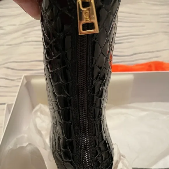 Good American croc embossed patent leather boots