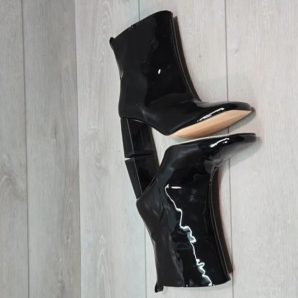 Good American Womens &quot;Like New&quot;Ankle Square Toe Heels Boots shoes sz 7