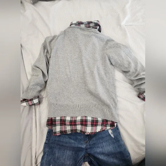 Gray Kids Sweater with Car Design