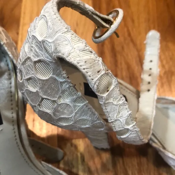 Great condition dolce and gabanna shoes