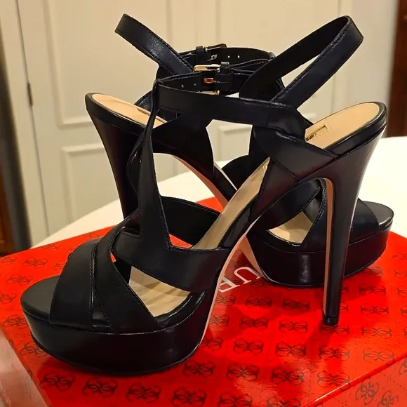 GUESS &quot;Kymma&quot; Heels - NEW