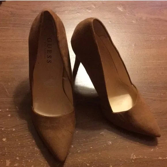 Guess shoes brand new
