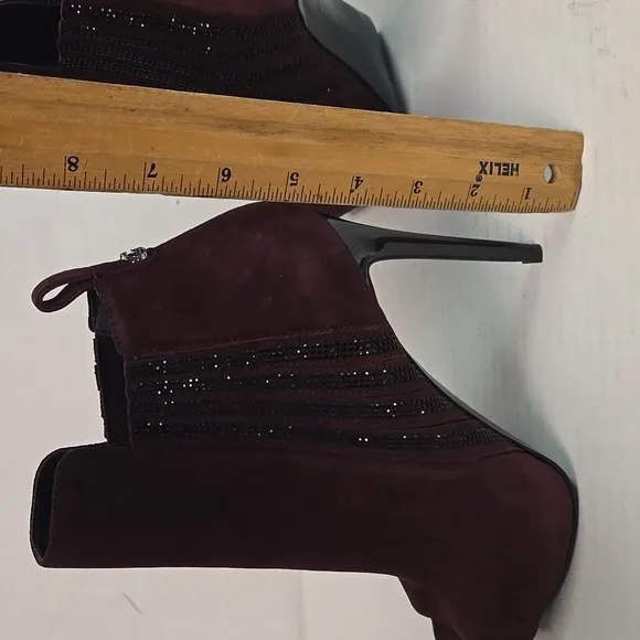 Guess Women's Abela Short Shaft Boots Woman's Heeled Booties Size 39  Peep Toe