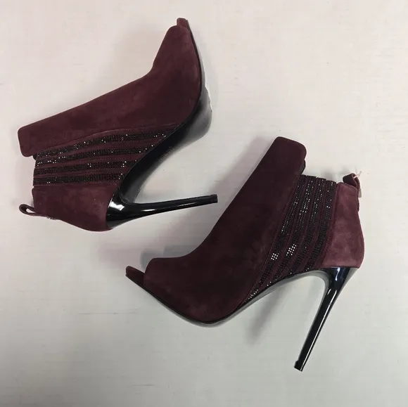 Guess Women's Abela Short Shaft Boots Woman's Heeled Booties Size 39  Peep Toe