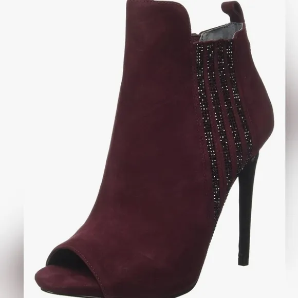 Guess Women's Abela Short Shaft Boots Woman's Heeled Booties Size 39  Peep Toe