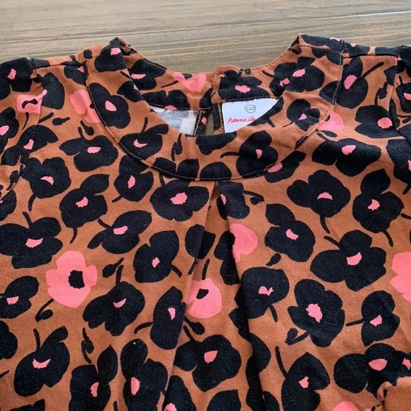 Hanna Andersson Top. Size 120.