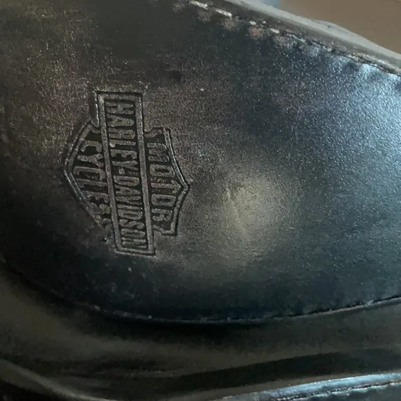 Harley Davidson Women’s Cowgirl Boots Rare find! Size 6.5 NWOT