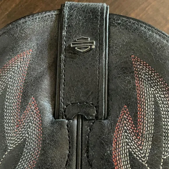 Harley Davidson Women’s Cowgirl Boots Rare find! Size 6.5 NWOT