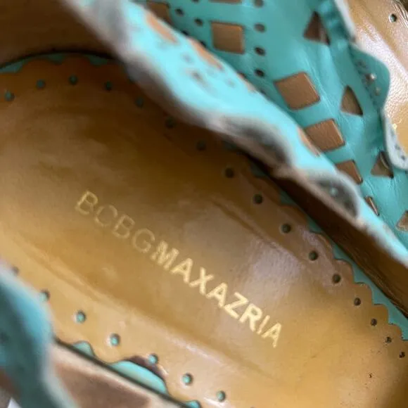 Heels BCBGMAXAZRIA LEATHER with tan lacing on heel and in pattern on toes,7 1/2