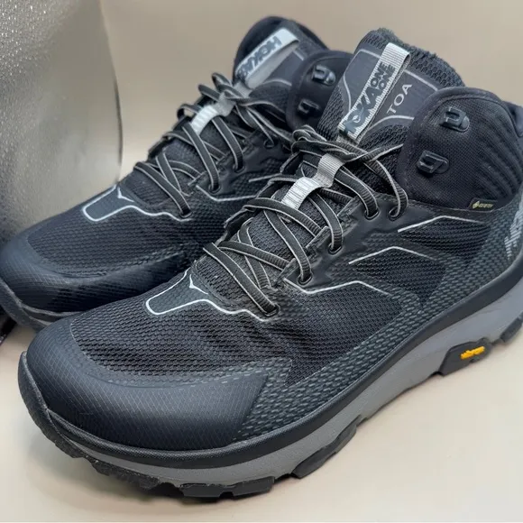 Hoka One One Men’s Sky TOA GTX Hiking Shoes Sz 12 Black Grey Waterproof EUC