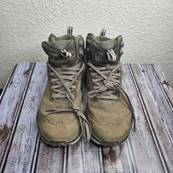 Hoka Women's Challenger Mid GTX brown hiking boots size 10D no insoles