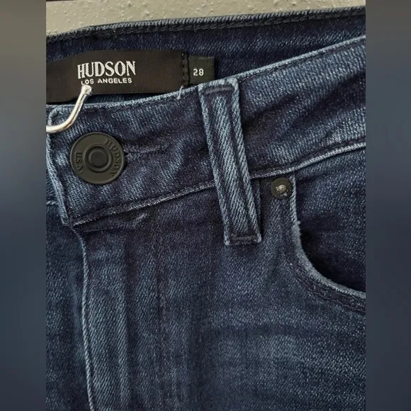 Hudson Holly 5 Pocket High Rise Flare Jeans size 28