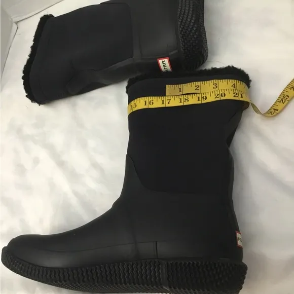 Hunter Black Winter Rain Boots Cozy Pull-On Style