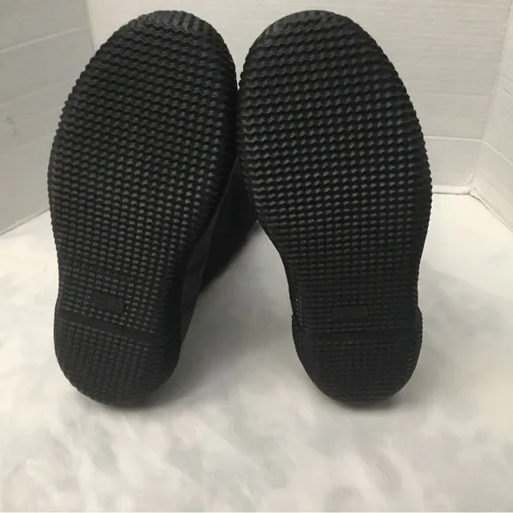 Hunter Black Winter Rain Boots Cozy Pull-On Style