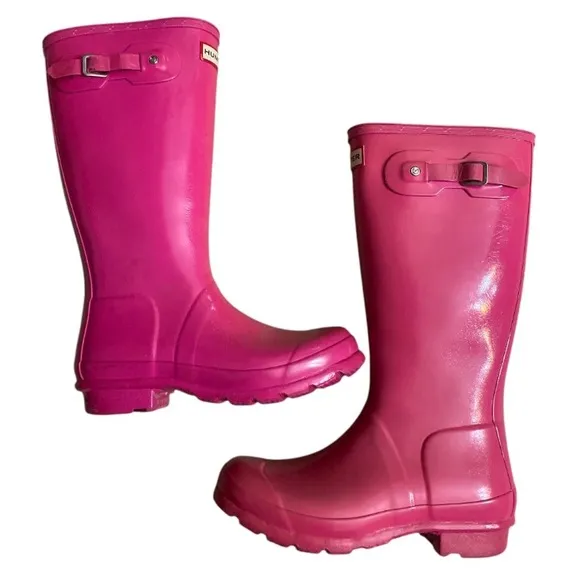 Hunter original kids tall gloss pink rain boots in size 5