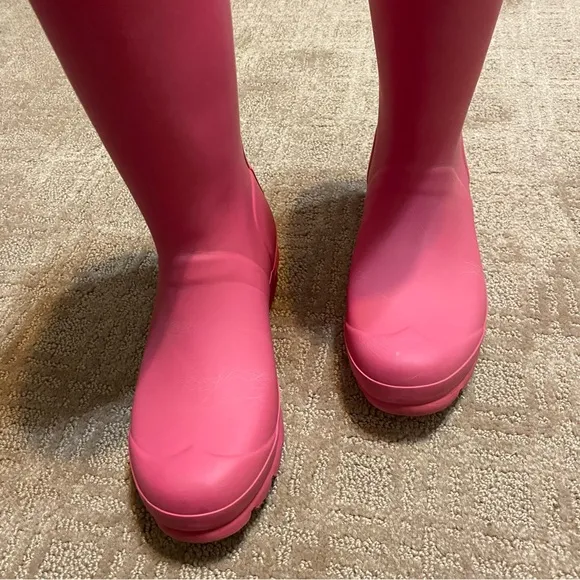 {Hunter} Original Short Rain Boots | Matte Pink ~ Size 5
