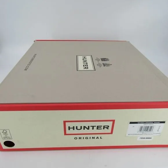 HUNTER Original Short Waterproof Rain Boots in Navy SZ 6