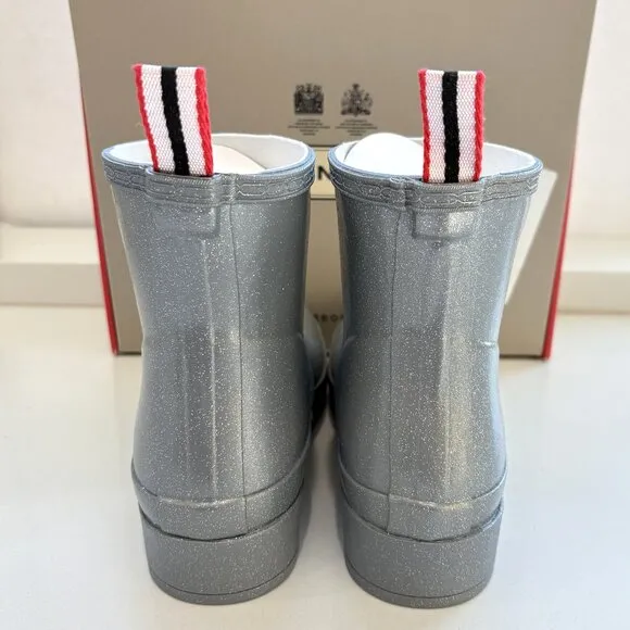 Hunter Play Short Cosmic Boots Rain Booties Silver Glitter Size 7 NEW