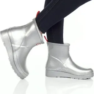 Hunter Play Short Cosmic Boots Rain Booties Silver Glitter Size 7 NEW