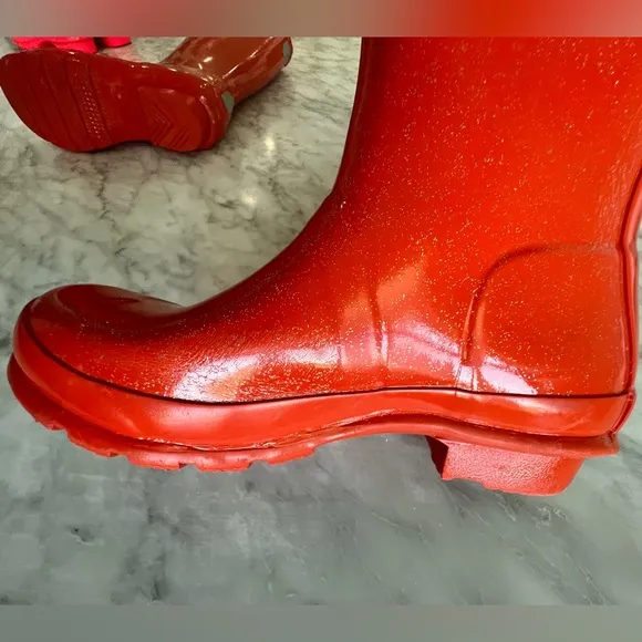 Hunter Rain Boots Tall Glitter Waterproof Size 2. Red Orange