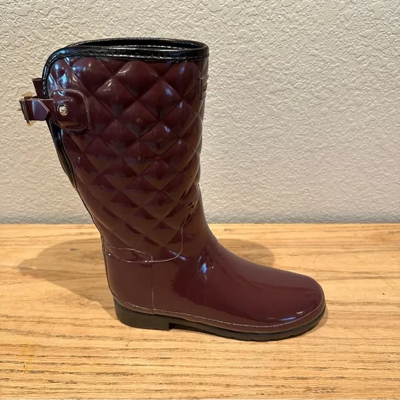 Hunter Refined Quilt Gloss Short‎ Boots in Oxblood Womens Size 8