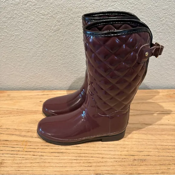 Hunter Refined Quilt Gloss Short‎ Boots in Oxblood Womens Size 8