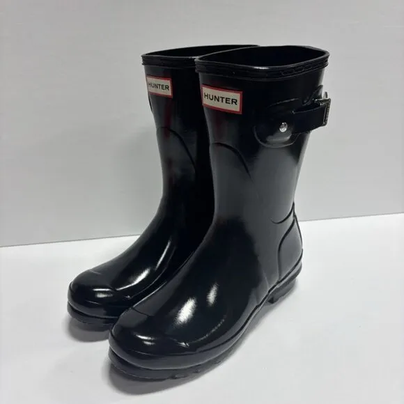 Hunter Women’s Original Short Gloss Rain Boots Black, Size 7 M
