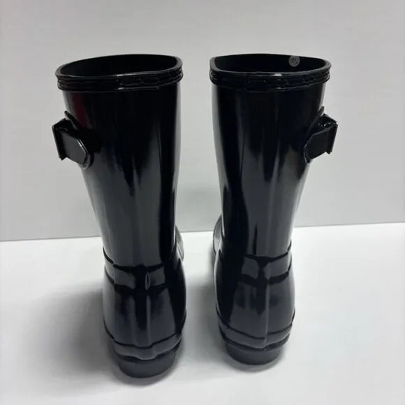 Hunter Women’s Original Short Gloss Rain Boots Black, Size 7 M