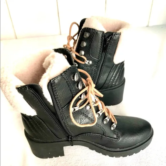 INDIGO RD  MALLORY COMBAT BOOTS SIZE 7.5