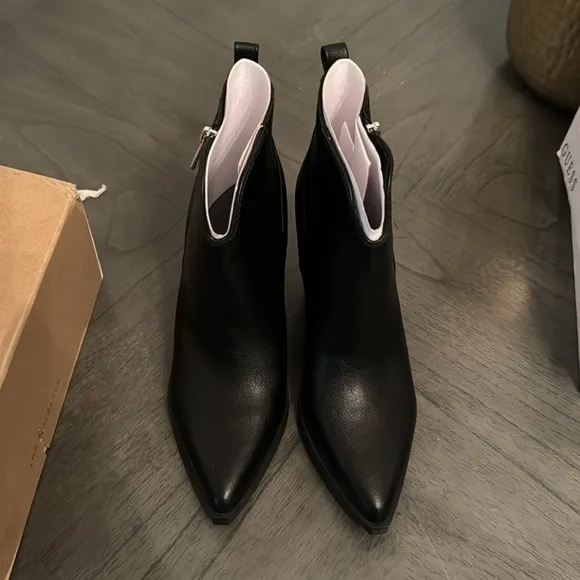 indigo rd. Oligai Ankle Boot in Black