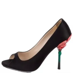 ISO Prada Tulip Heels Sz 11 41