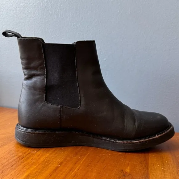 J. Crew Black Chelsea Ankle Flat Platform Pull On Boot - Size 9