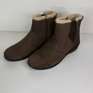Jayla Womens 9M Leather Ankle Boots With Faux Fur Lining &amp; Side Zipper