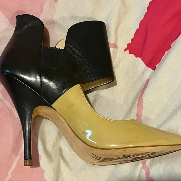 Jean-Michel Cazabat Gold and Black Two Toned Heels