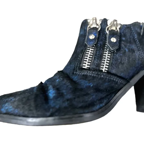 Jeffrey Campbell Handmade Ibiza Last Cow Fur Zipper Black Ankle Boots Size 7