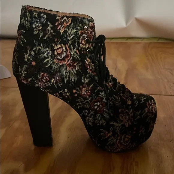 Jeffrey Campbell Havana Last Vintage Vibe Floral Lace-Up Platform Ankle Boots 7