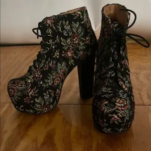 Jeffrey Campbell Havana Last Vintage Vibe Floral Lace-Up Platform Ankle Boots 7