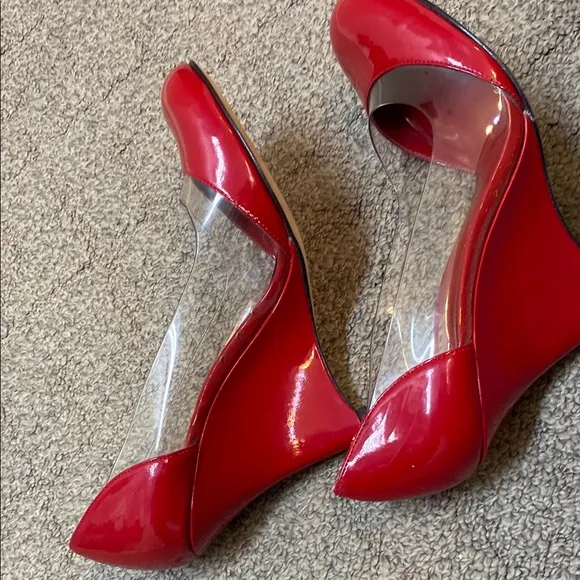 Jennifer Lopez Women's Red Heels