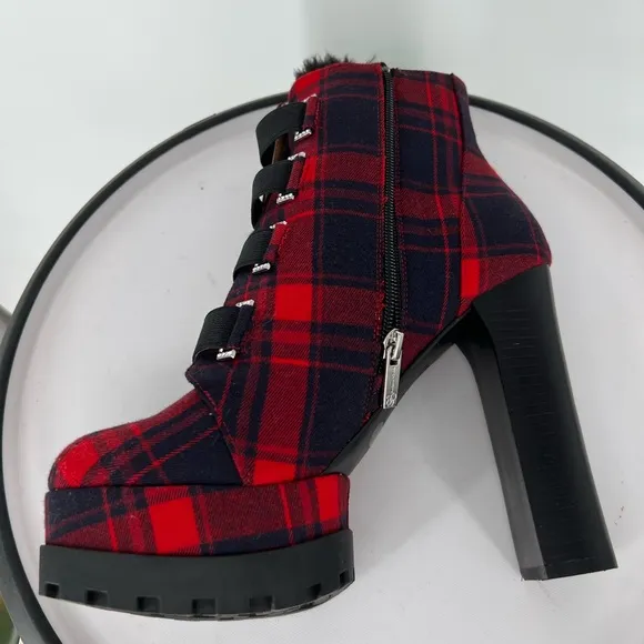 JESSICA SIMPSON RED BLACK BEDAZZLED PLAID PLATFORM BOOTS FAUX FUR