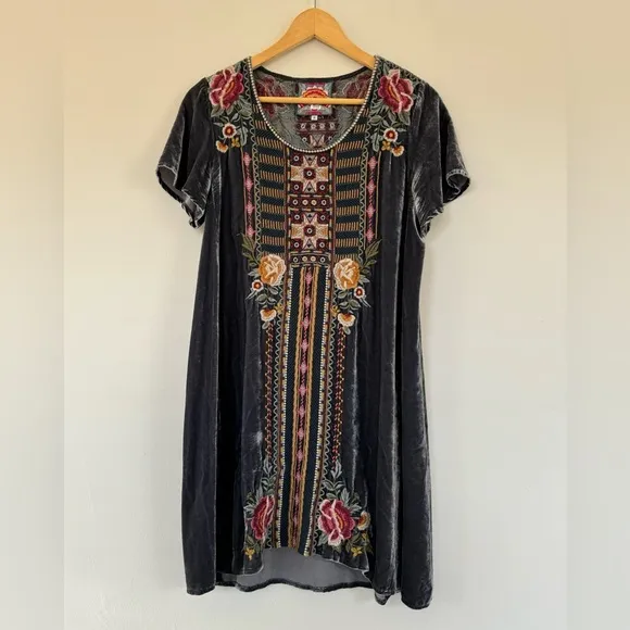 Johnny Was Cherelle Velvet Flutter Sleeve Tunic Dress