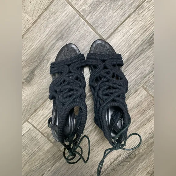 Joie Racquel Macrame 🖤 Heels