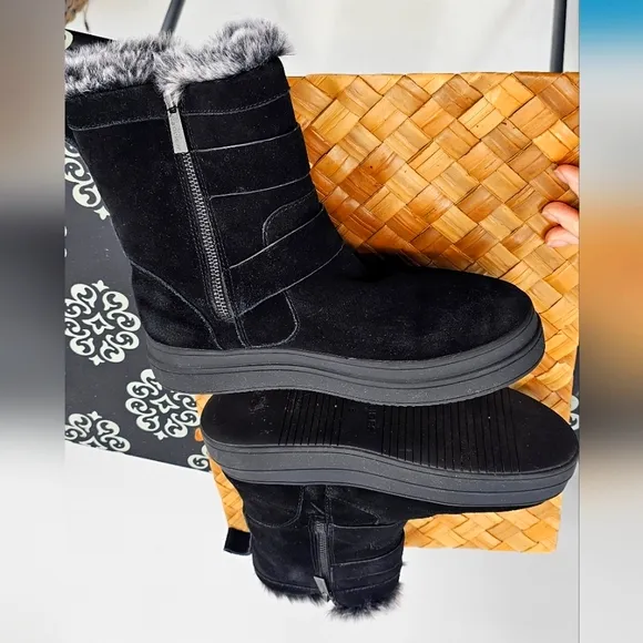 J/Slides Nelly Faux Fur Lined Black Booties Size 8